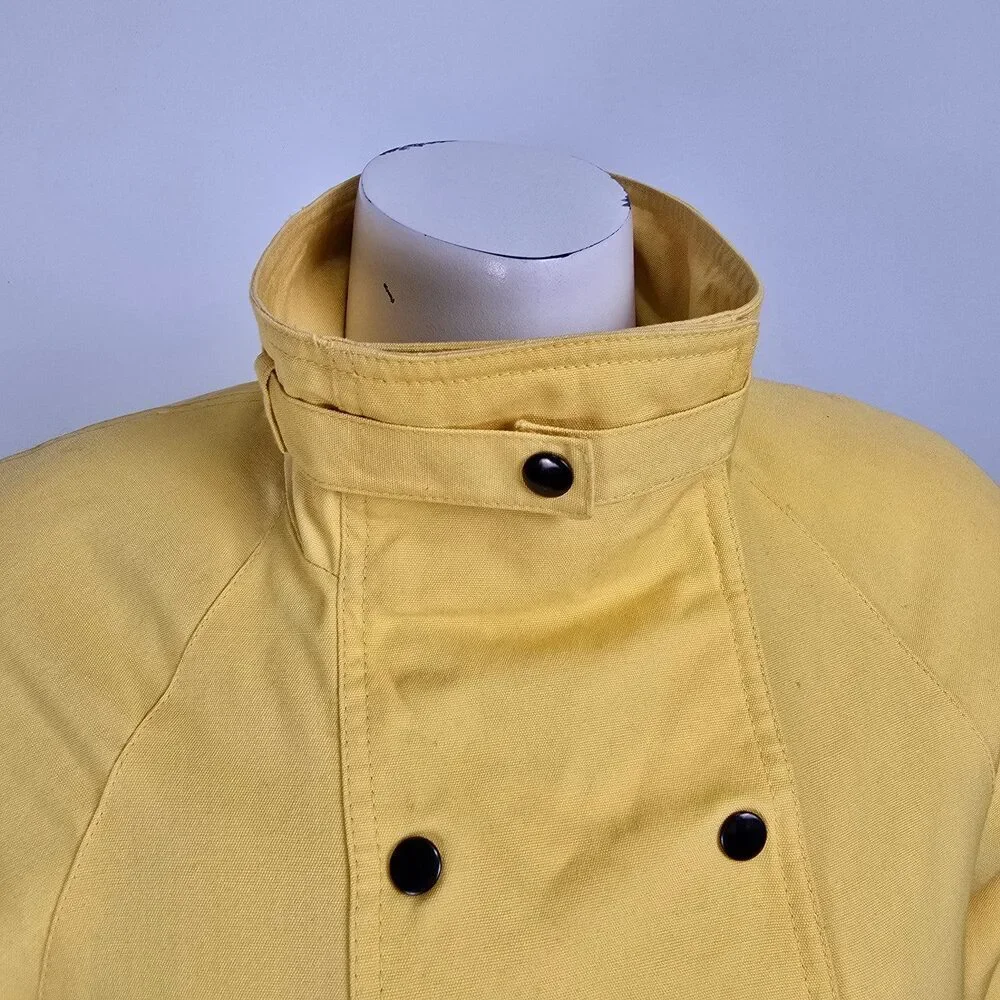 Vintage Sports Crest Utex Yellow Snap Front Rain Jacket Size S/M - Picture 2 of 12